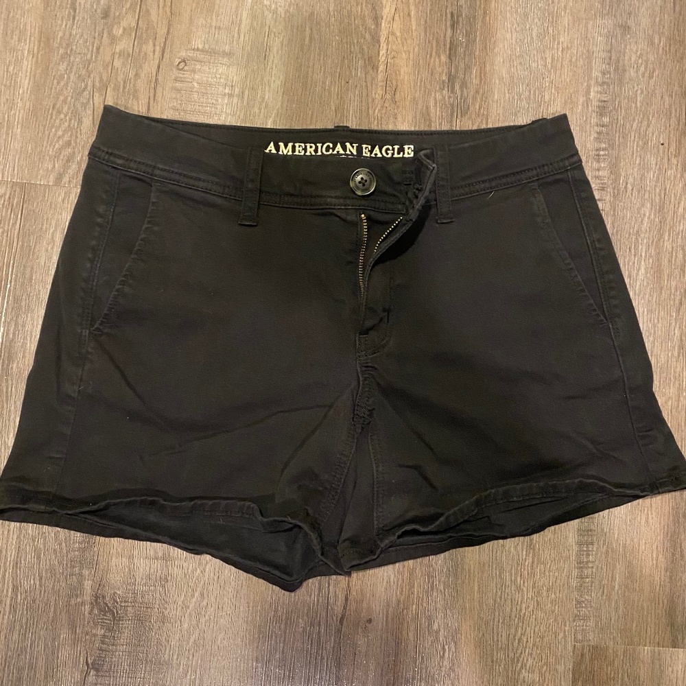 American Eagle Midrise Shorts